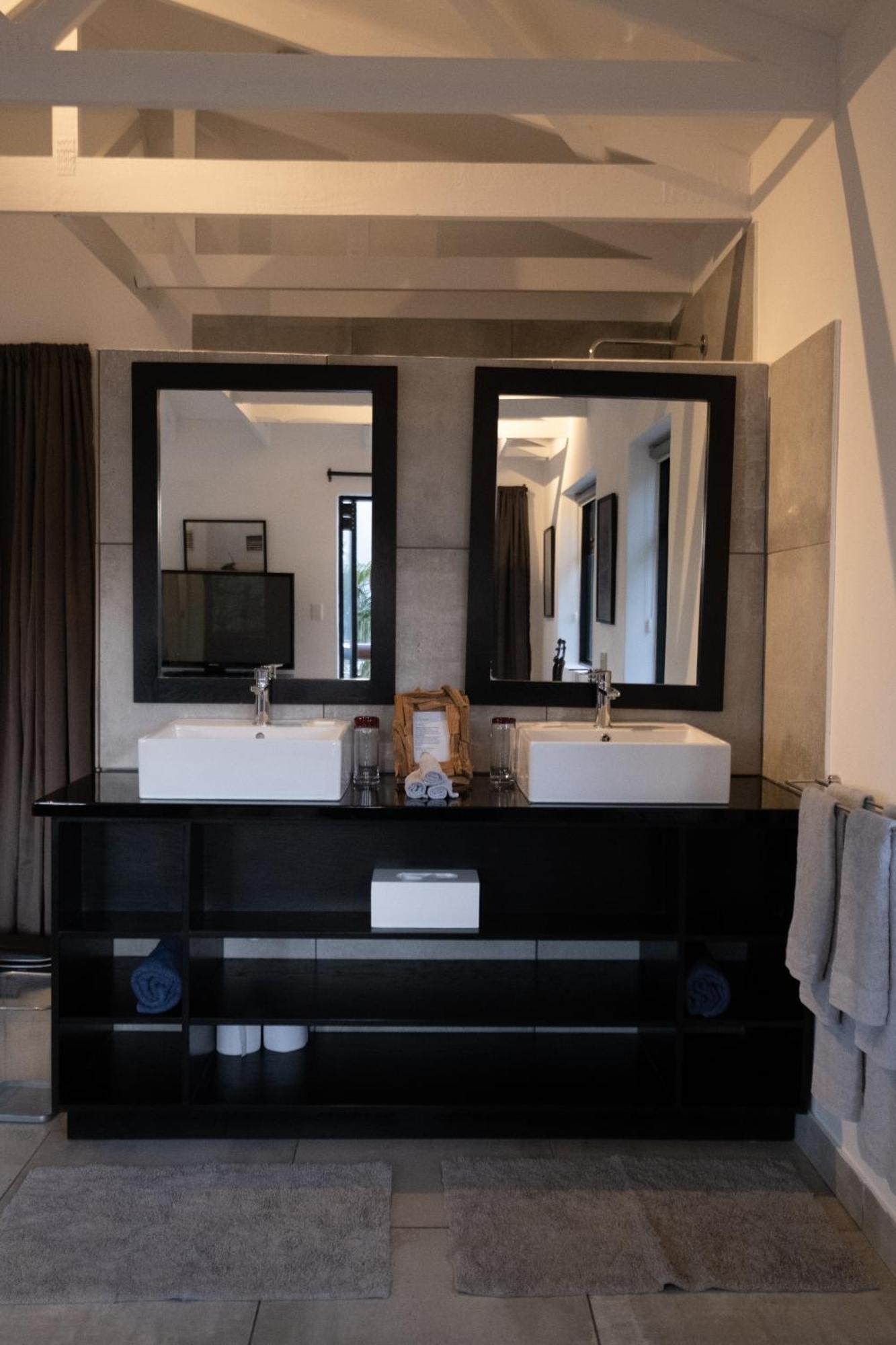 Dreamhouse Guest House Hout Bay Esterno foto