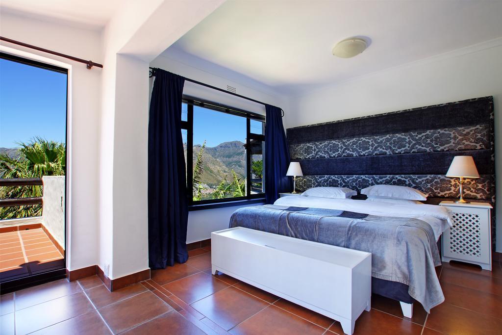 Dreamhouse Guest House Hout Bay Esterno foto