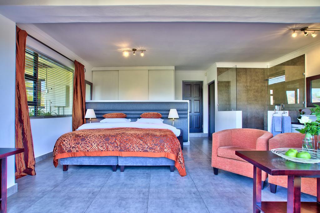 Dreamhouse Guest House Hout Bay Esterno foto